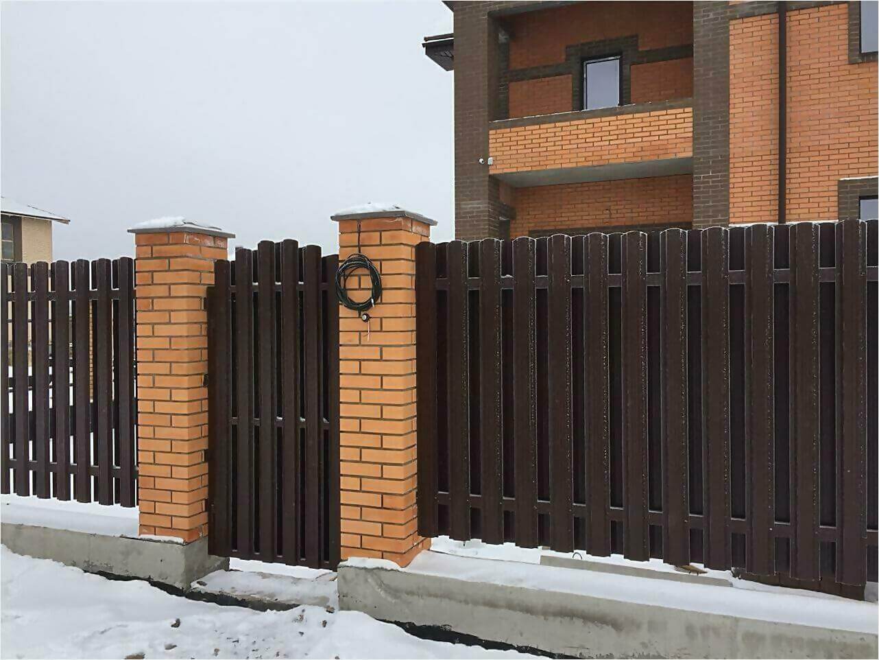 Забор из штакетника 95м фото2 в Астане