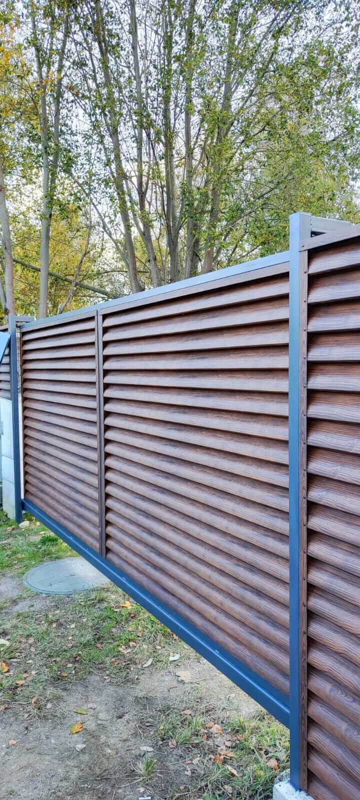 забор-жалюзи с ламелями еврожалюзи printech каштан фото3 в Астане