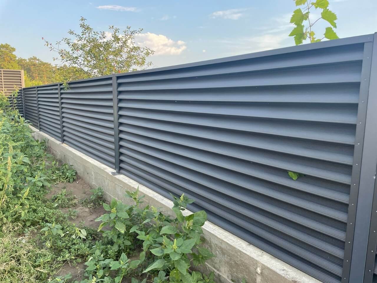забор-жалюзи RAL7024/7024 Серый Графит двухсторонний МАТТЕ фото1 в Астане