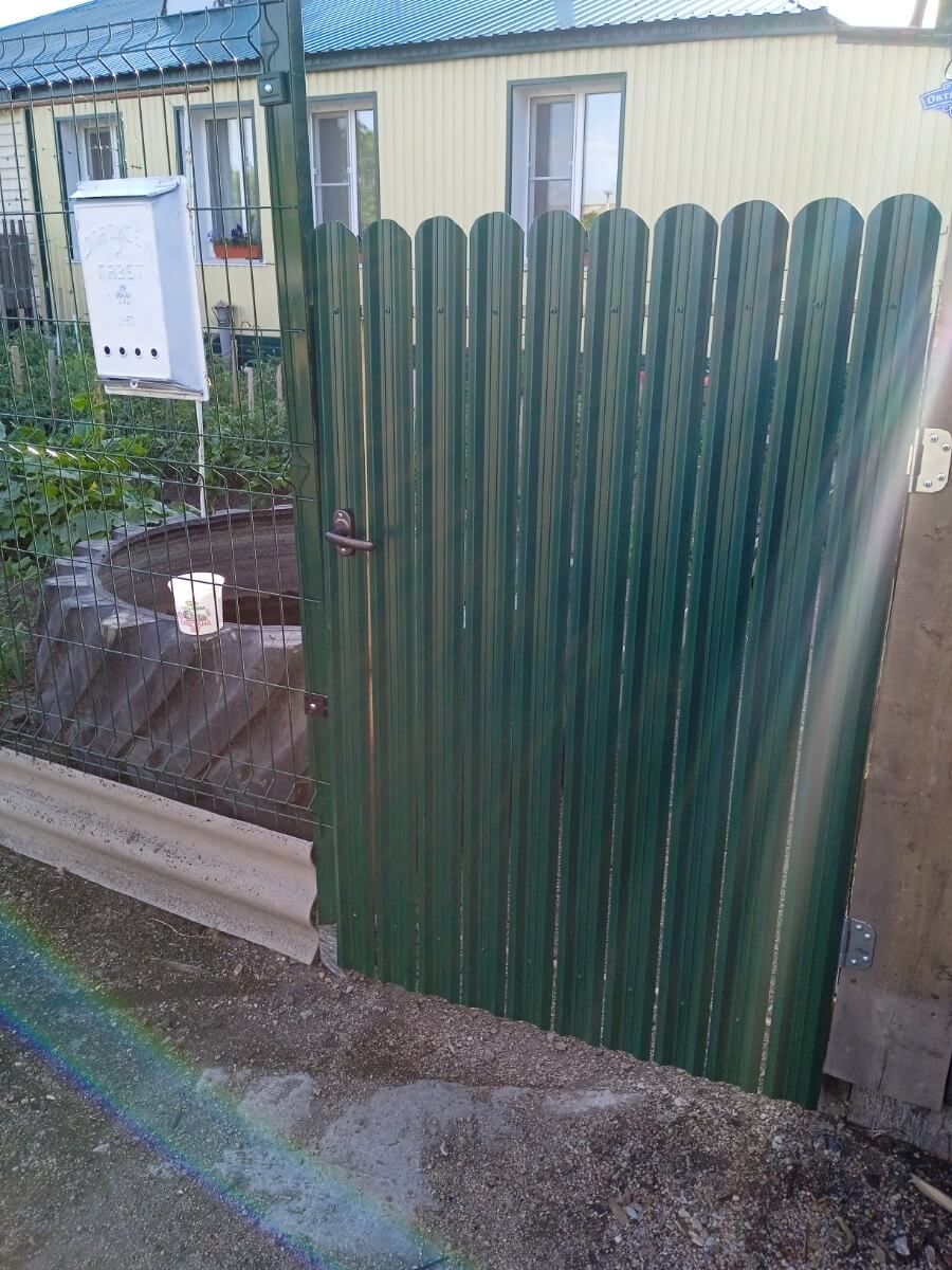 Калитка из штакетника ЭКО-М RAL6005/6005 Зеленый Мох двусторонний в Астане