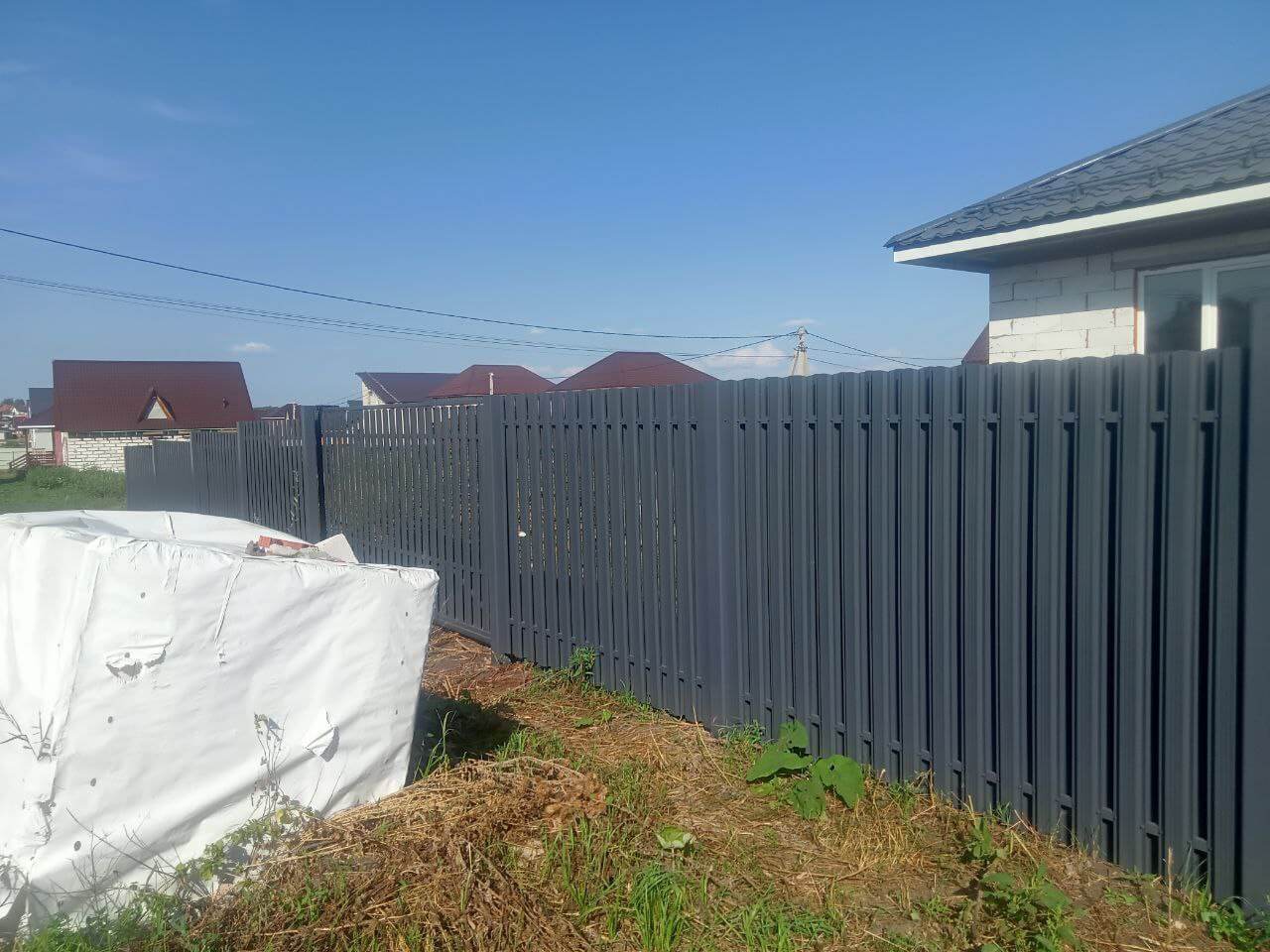 Забор из евроштакетника 21м RAL7024/7024 Серый Графит двусторонний фото 3 в Астане