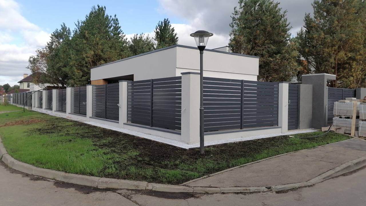 Забор-ранчо из металлопланкена 36м RAL7024 Серый Графит фото 7 в Астане