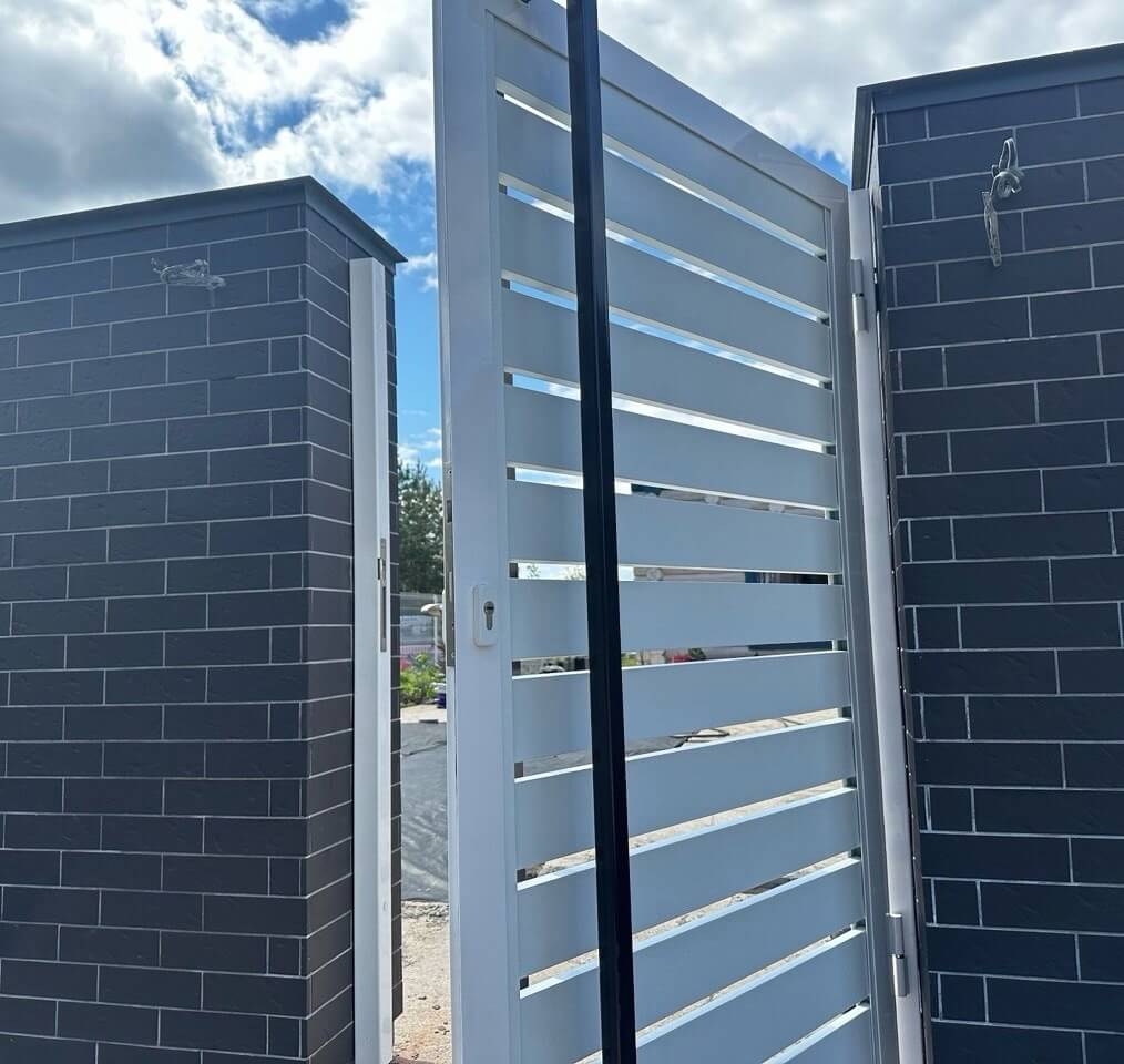 Калитка из металлопланкена RAL9003 Белый фото 1 в Астане