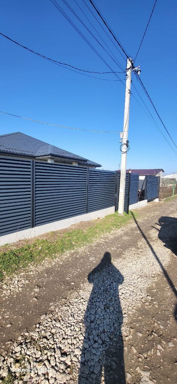 Забор из ламелей еврожалюзи 30м RAL7024/7024 Серый Графит двусторонний фото 1 в Астане