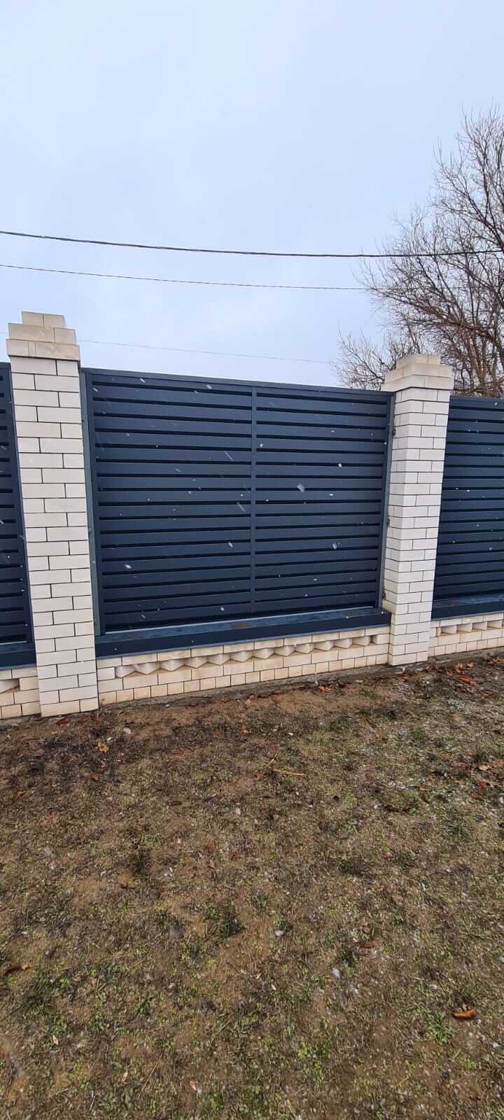 Забор-жалюзи из ламелей Хай-Тек 23м RAL7024/7024 Серый Графит двусторонний МАТТЕ фото 1 в Астане