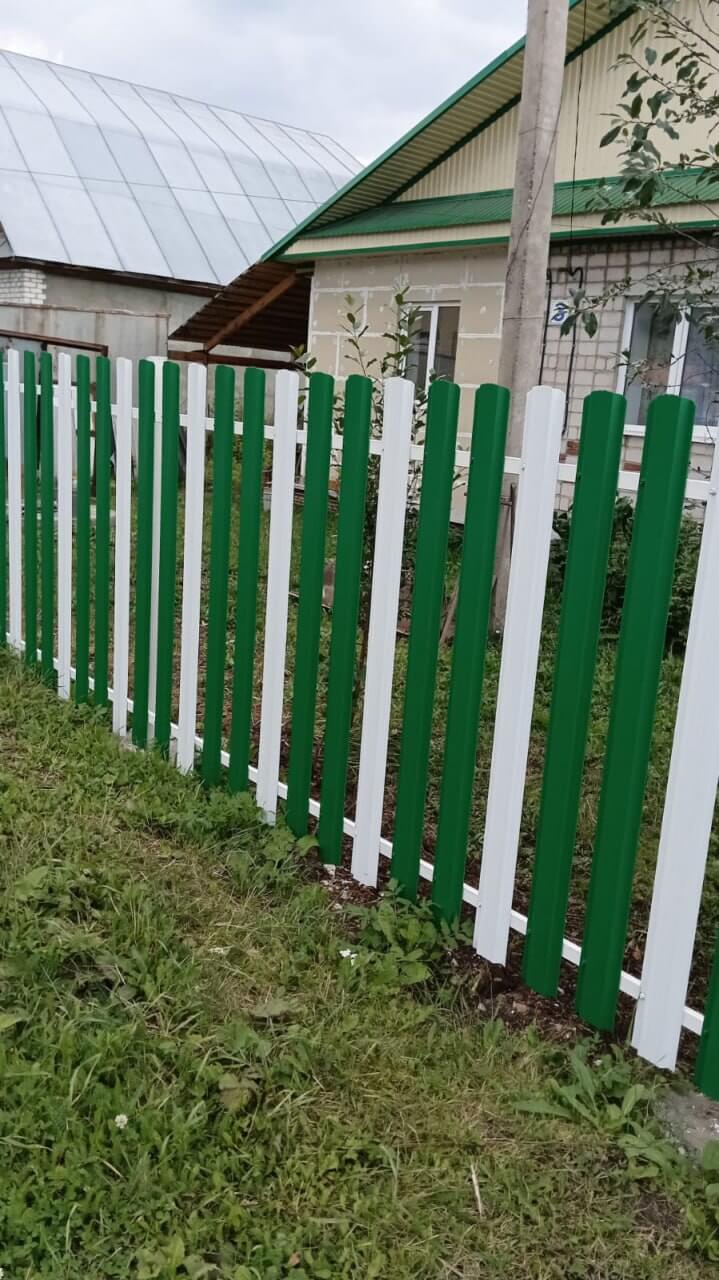 Забор из евроштакетника 10м RAL9003 Белый, RAL6029 Зеленая Мята фото 2 в Астане