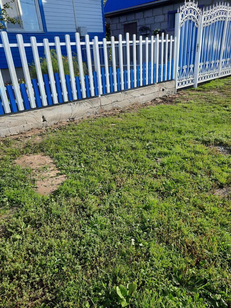 Забор из евроштакетника 14м RAL9003 Белый, RAL5005 Синий Сигнал фото 3 в Астане