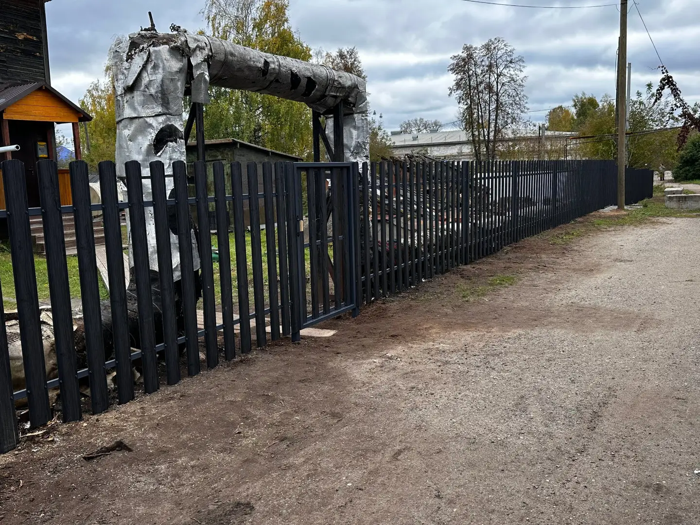 Забор из евроштакетника 63м Черное Дерево 3D Принтек фото 5 в Астане